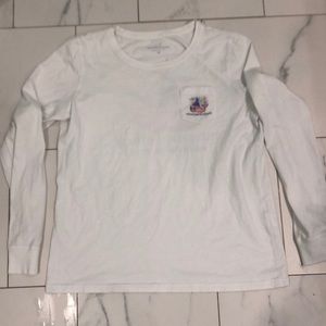 Like new Vineyard Vines Happy New Year tee.   Worn once or twice.